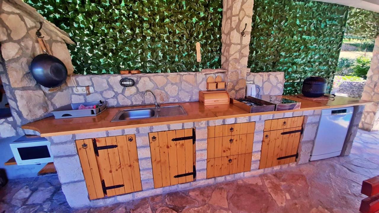 Holiday Home With A Private Pool Podspilje  Экстерьер фото