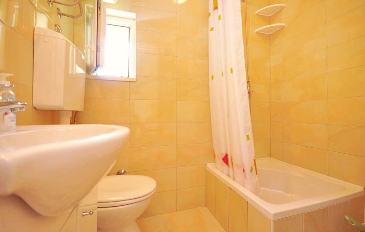 Holiday Home With A Private Pool Podspilje  Экстерьер фото