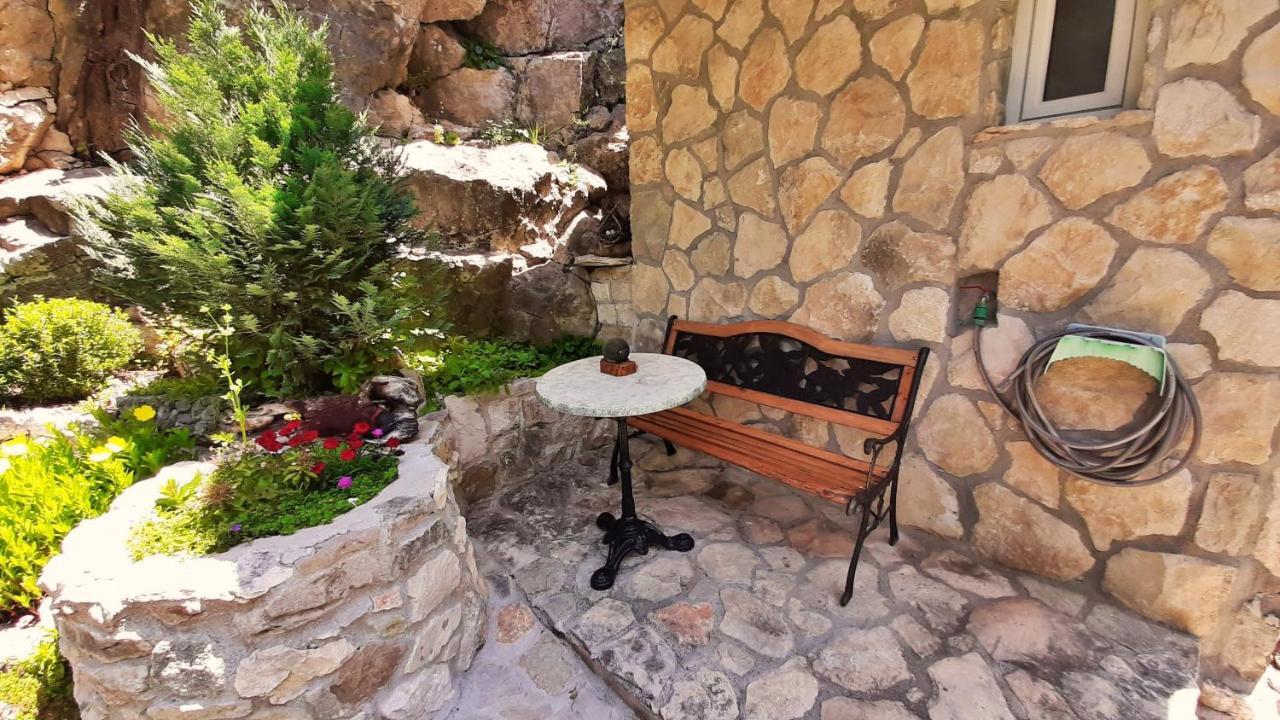 Holiday Home With A Private Pool Podspilje  Экстерьер фото