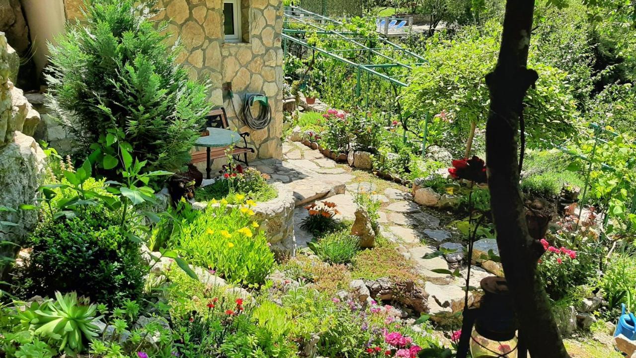 Holiday Home With A Private Pool Podspilje  Экстерьер фото