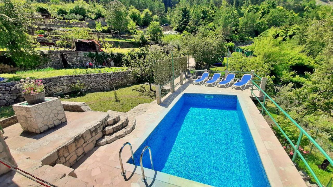 Holiday Home With A Private Pool Podspilje  Экстерьер фото